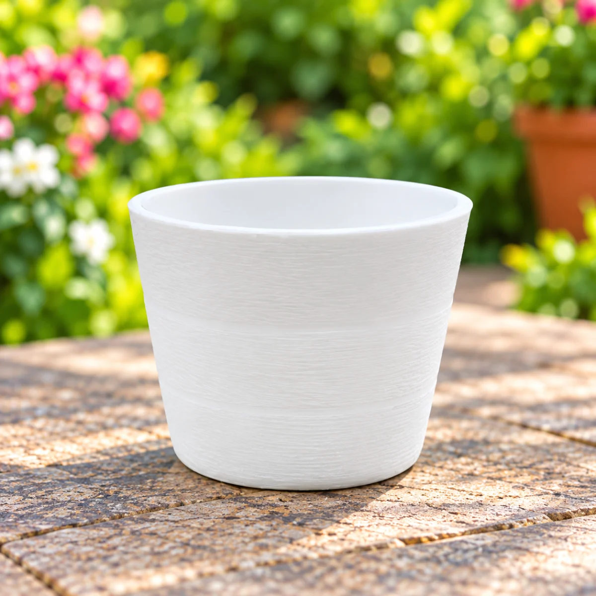 White-round-textured-plastic-flower-pot